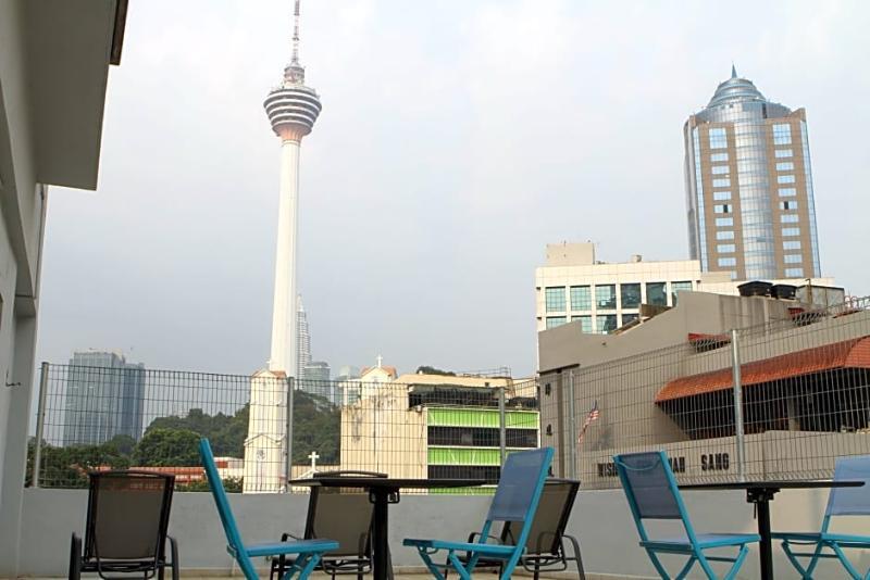 Hotel 1000 Miles Kuala Lumpur Exterior photo